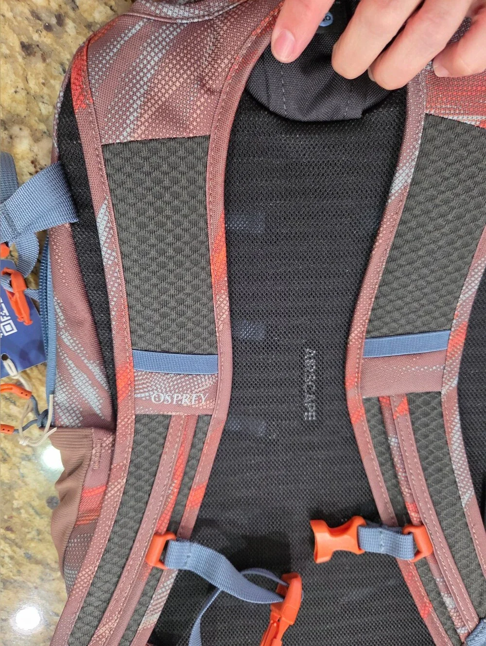 OSPREY Daylite Backpack in Dusty Rose with Blue and Orange Accents